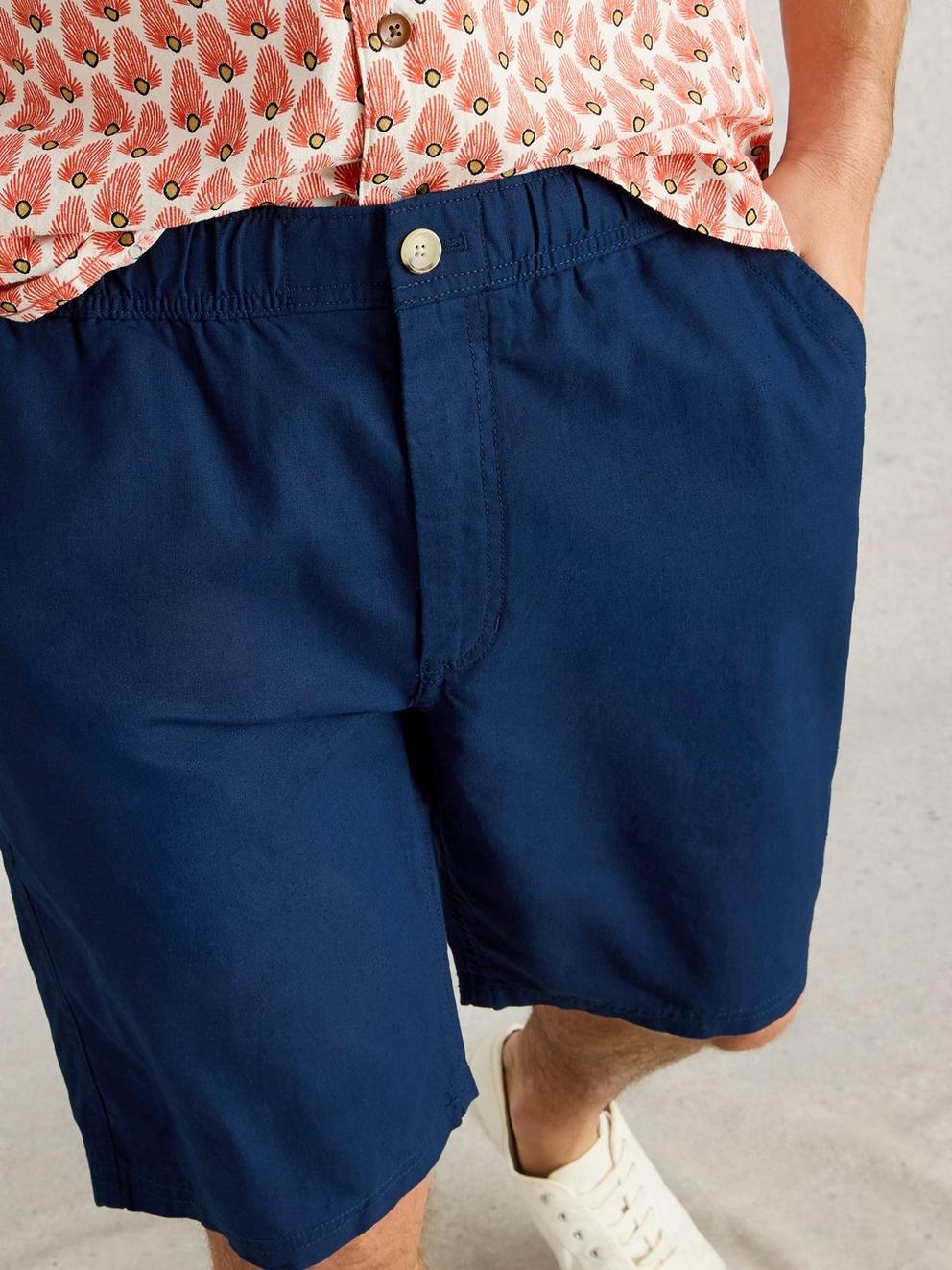Drawstring Linen Blend Short in DARK NAVY - MODEL DETAIL