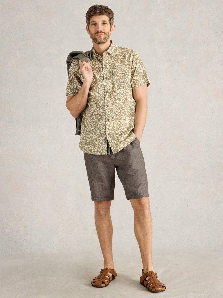 Linen Chino Short in KHAKI GRN - MODEL FRONT
