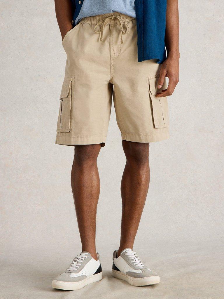 Callington Cargo Short in LGT NAT - LIFESTYLE
