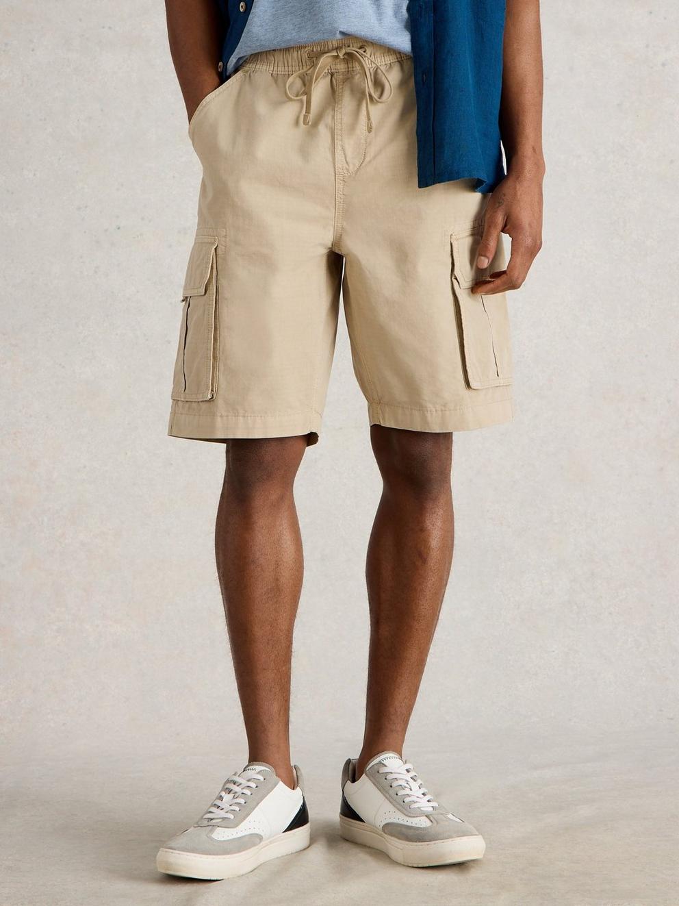 Callington Cargo Short in LGT NAT - LIFESTYLE