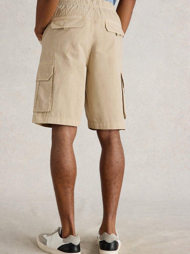 Callington Cargo Short in LGT NAT - MODEL BACK