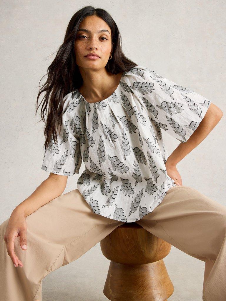 Spruce Jaquard Top in WHITE MLT - LIFESTYLE