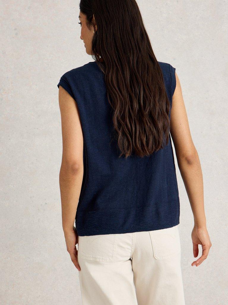 NARIA LINEN BLEND TANK in DARK NAVY - MODEL BACK