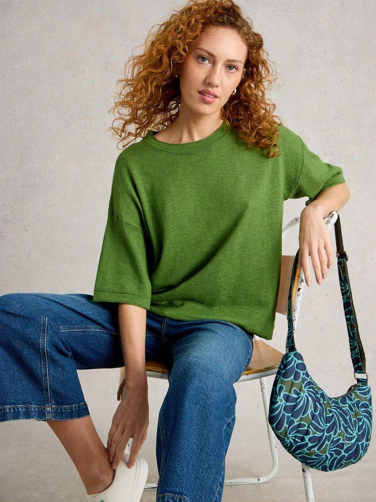 KATE LINEN BLEND TEE in BRT GREEN - LIFESTYLE
