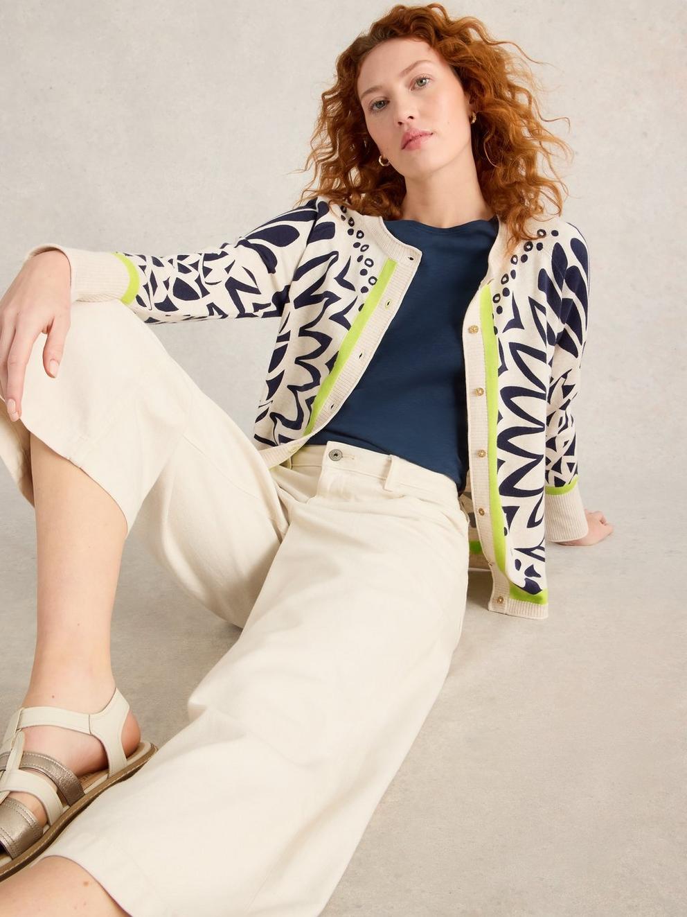 LULU PRINTED CREW NECK CARDI in IVORY PR - LIFESTYLE