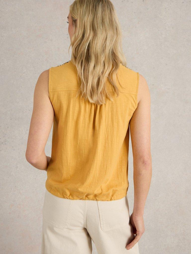 TULIP MIX SLEEVELESS SHIRT in MID YELLOW - MODEL BACK