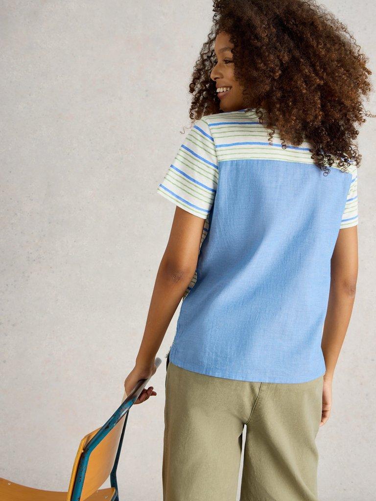 ABBIE MIX TEE in BLUE MLT - MODEL BACK