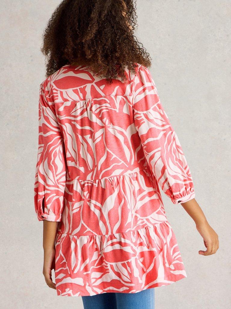 MARTA NOTCH NECK TUNIC in CORAL PR - MODEL BACK