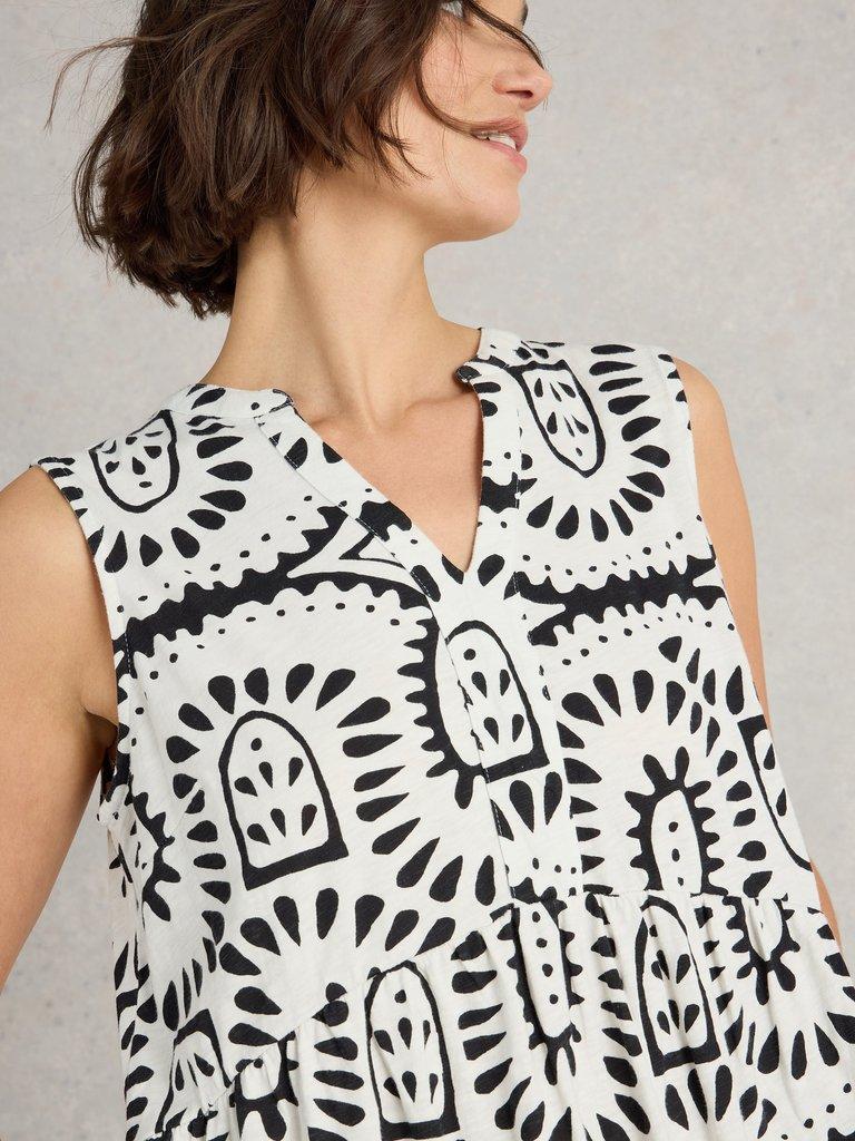 MACIE SLEEVELESS NOTCH NECK TUNIC in IVORY PR - MODEL DETAIL