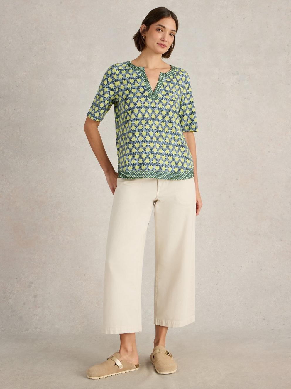 WEAVER NOTCH NECK TOP in NAVY PR - MODEL FRONT