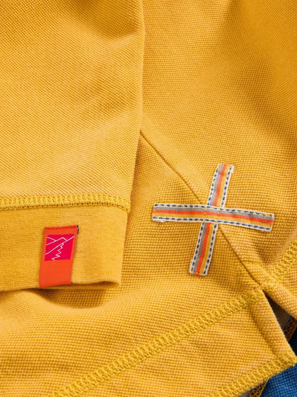 Rewind Half Zip Sweat in DP YELLOW - FLAT DETAIL