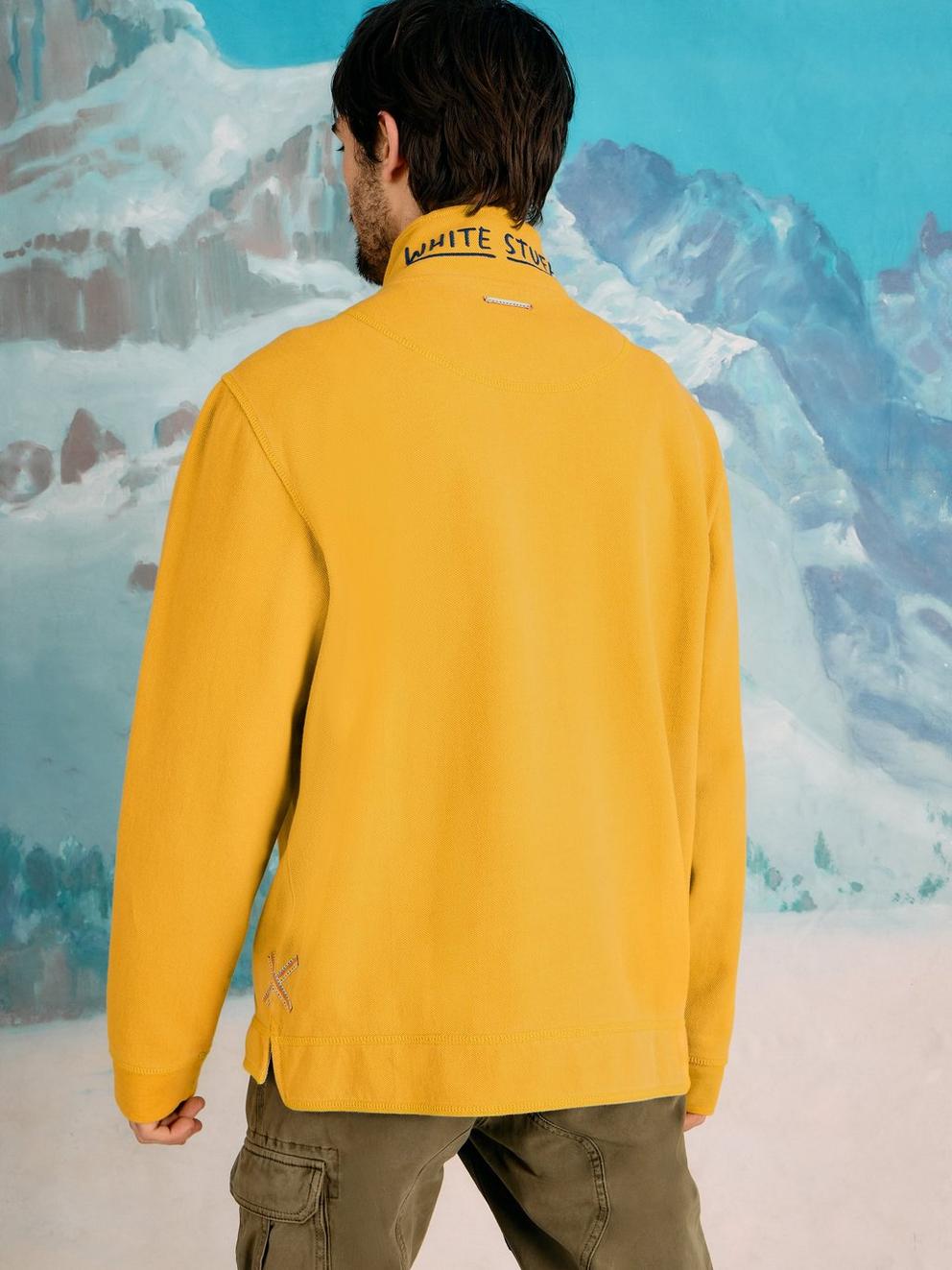 Rewind Half Zip Sweat in DP YELLOW - MODEL BACK