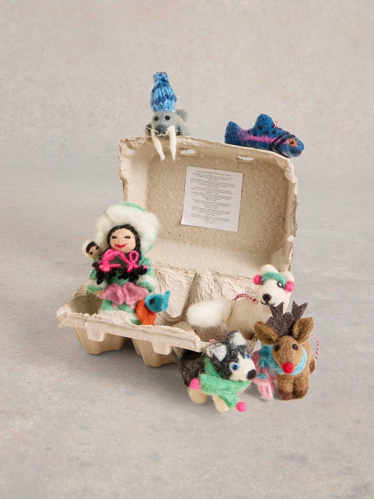 Arctic Friends Egg Box in NAT MLT - FLAT FRONT