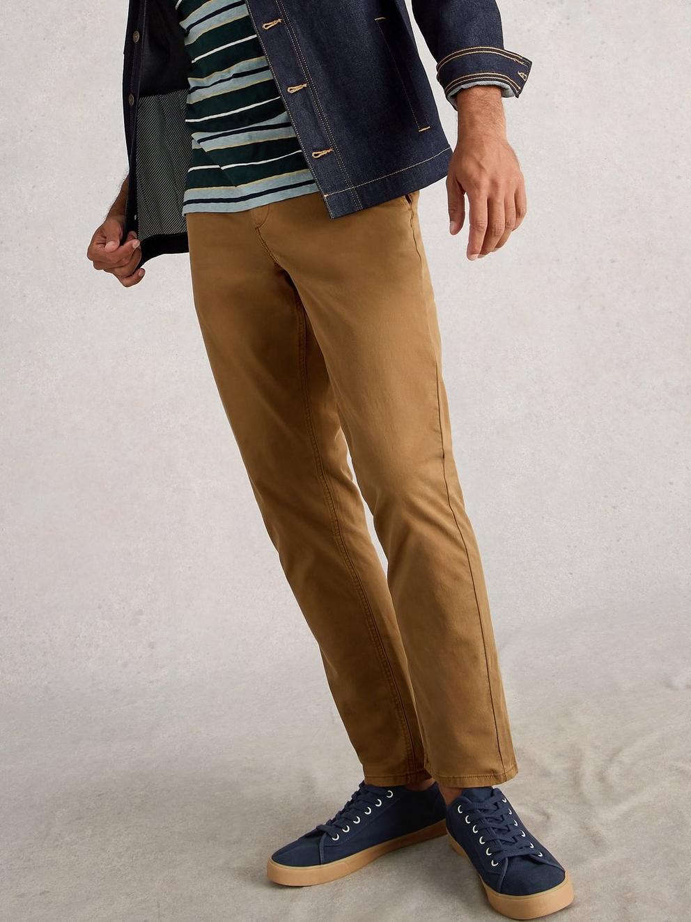 Peter Plimsoll Trainer in DARK NAVY - MODEL FRONT