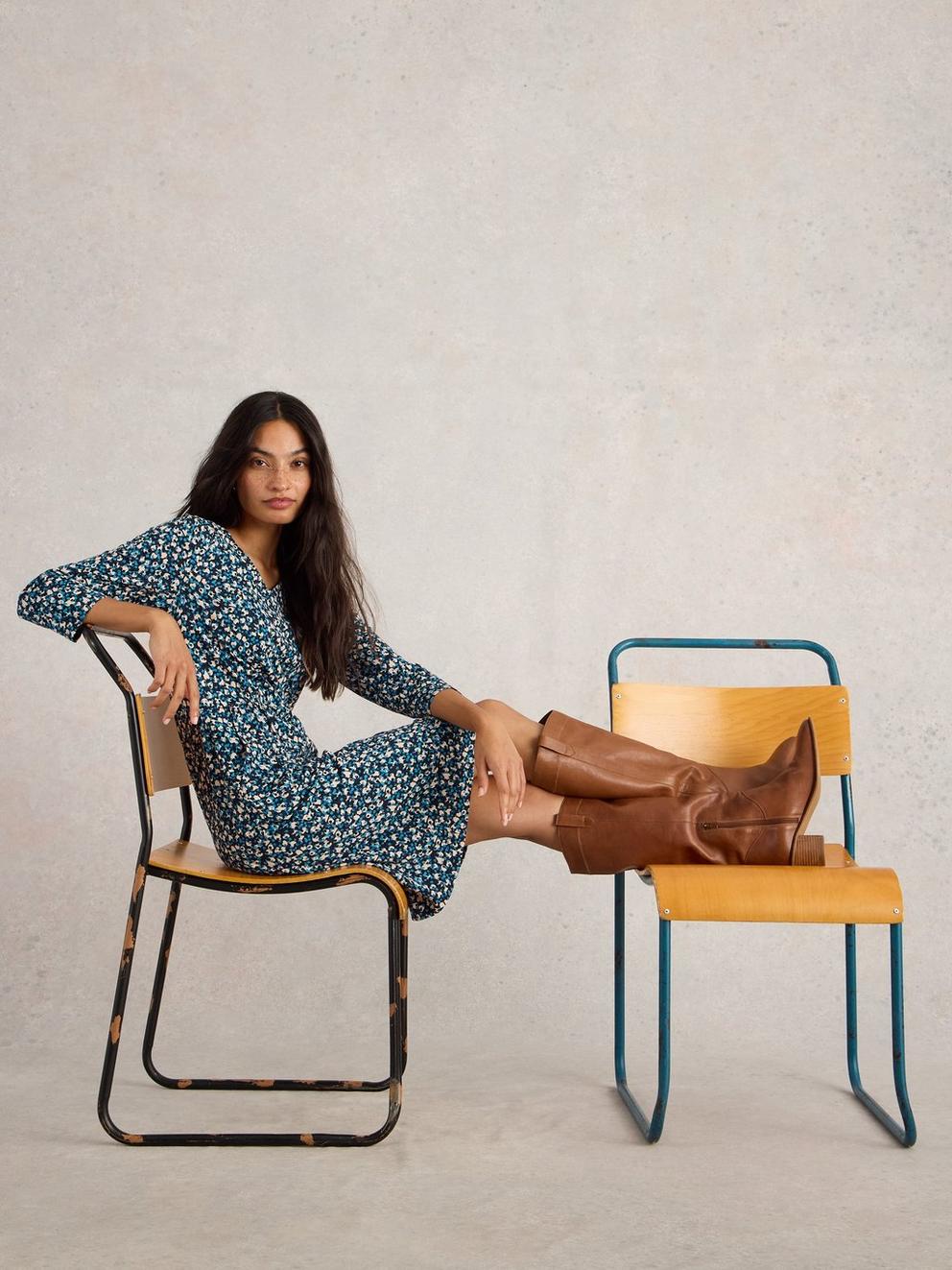 Tallie Jersey Crew Neck Dress in NAVY MULTI - LIFESTYLE