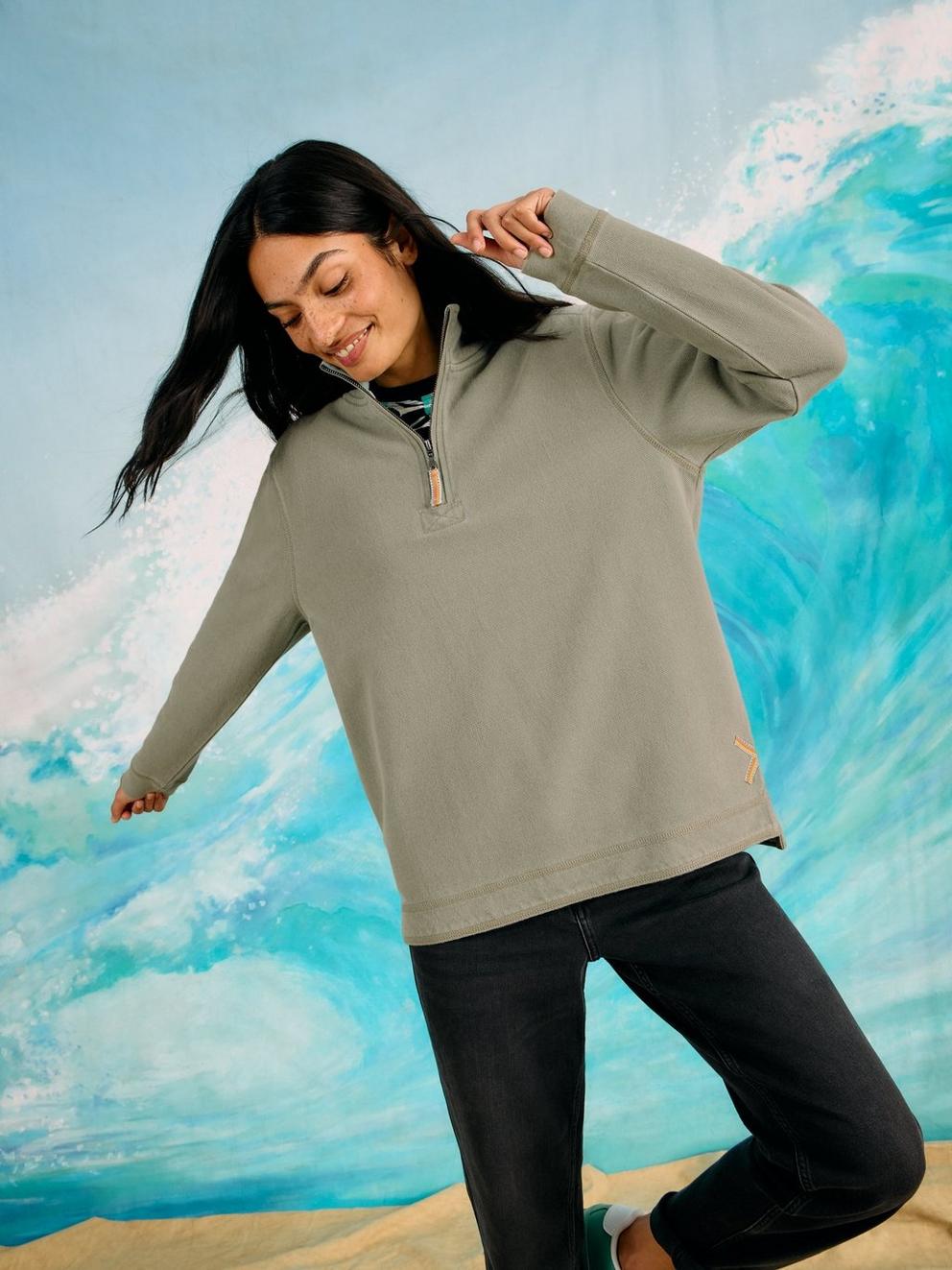 Rewind Half Zip Sweat Womens in KHAKI GRN - MODEL DETAIL