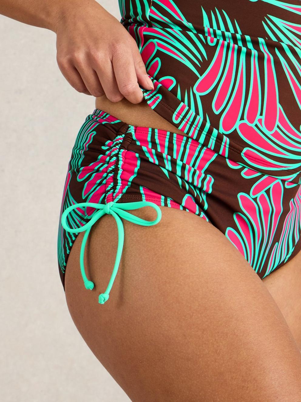 Eva Bikini Bottom in PINK PR - MODEL DETAIL
