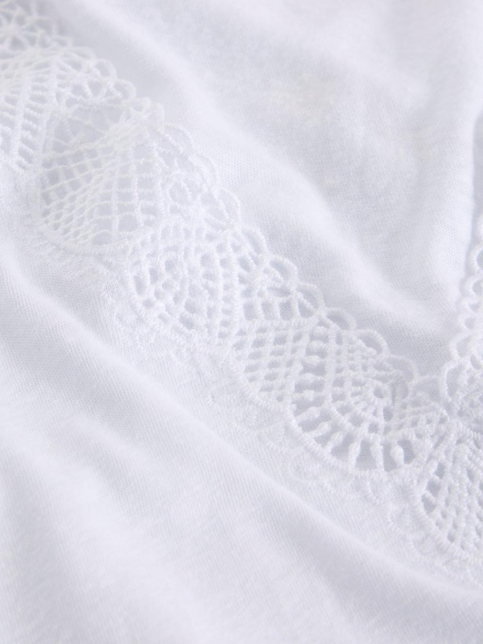 ELLIE LACE VEST in BRIL WHITE - FLAT DETAIL