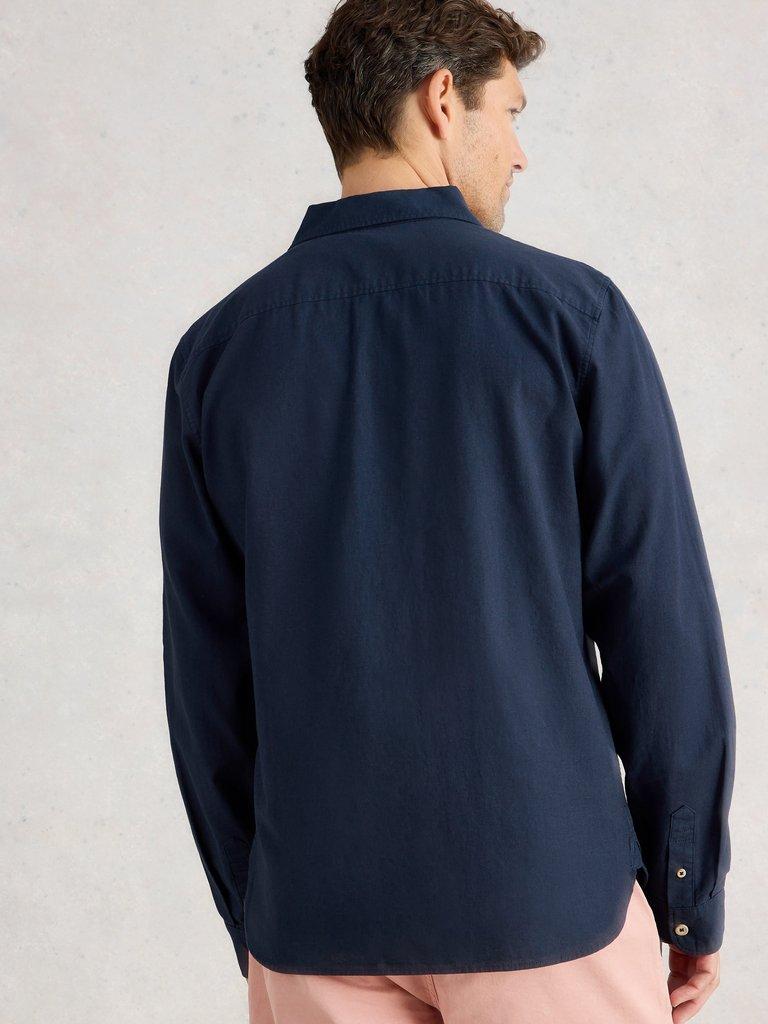 Ely Linen Cotton LS Shirt in DARK NAVY - MODEL BACK