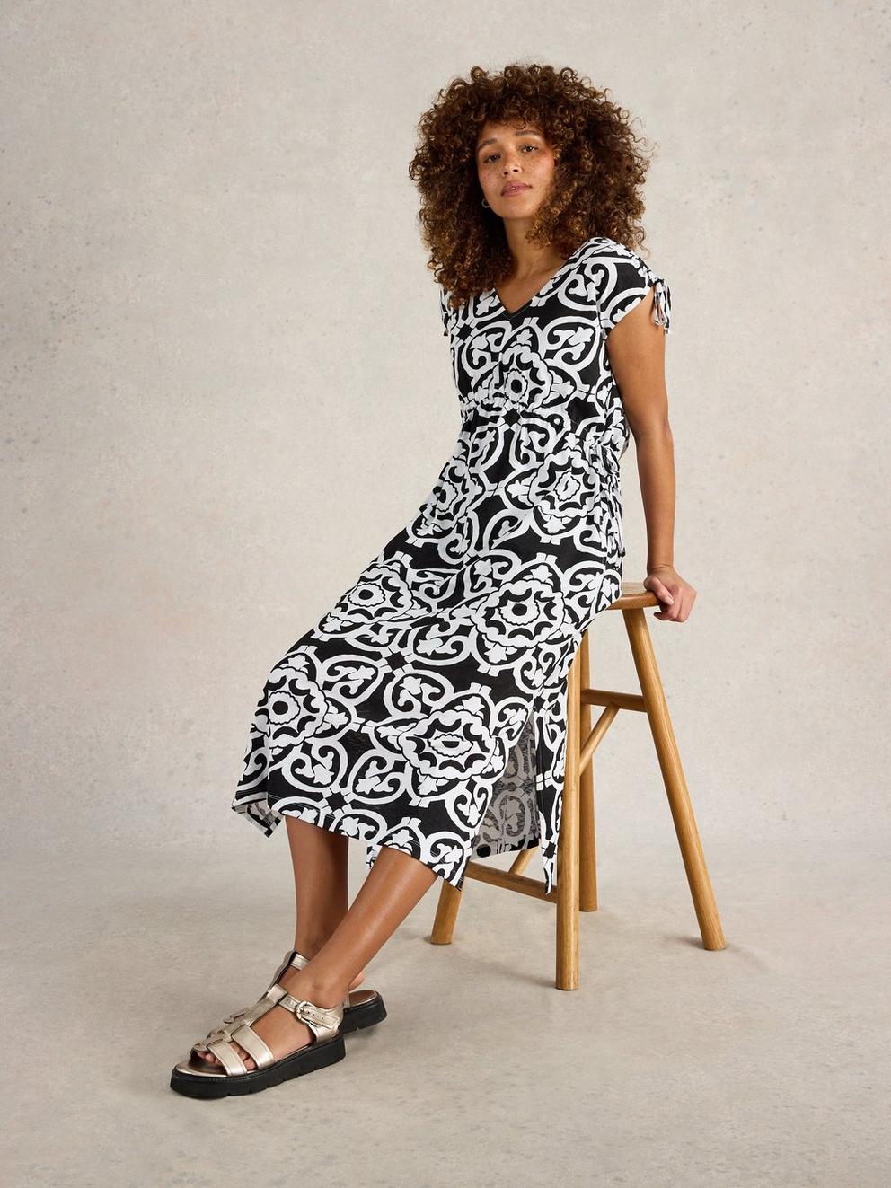 Freya Channel Beach Dress in BLK MLT - LIFESTYLE