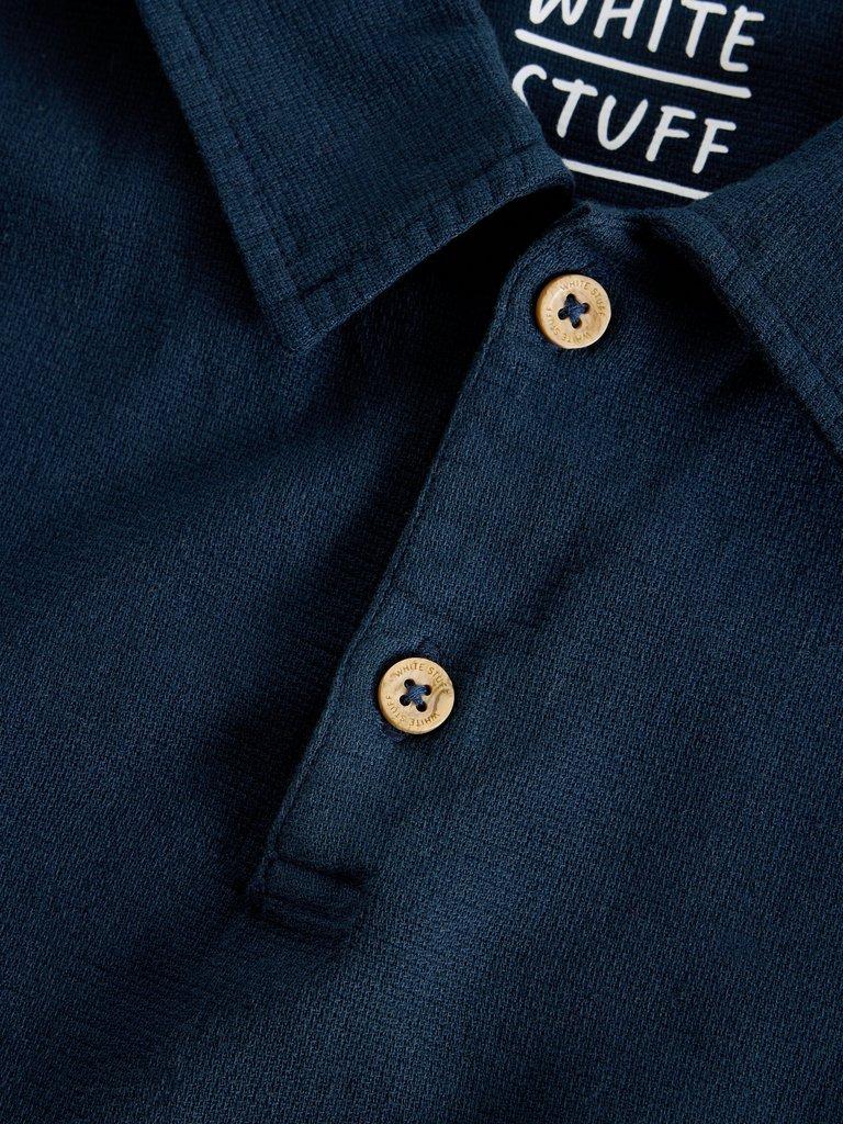 Anderby Woven Polo in DARK NAVY - FLAT DETAIL
