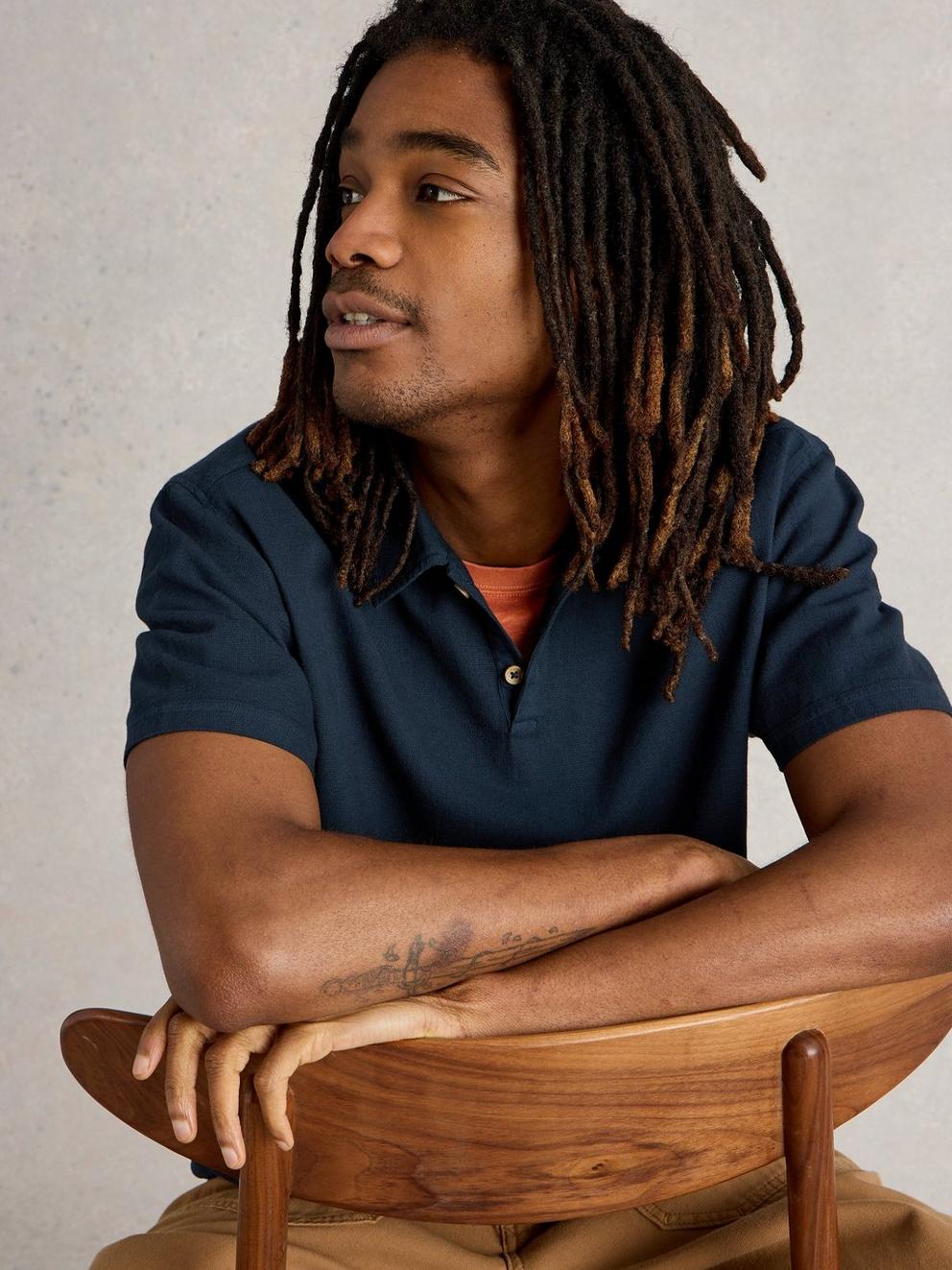 Anderby Woven Polo in DARK NAVY - LIFESTYLE