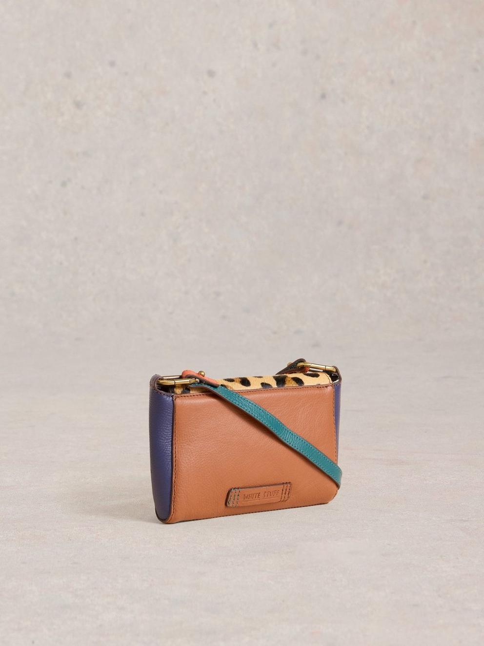 Tilly Crossbody Bag in TAN MULTI - FLAT BACK