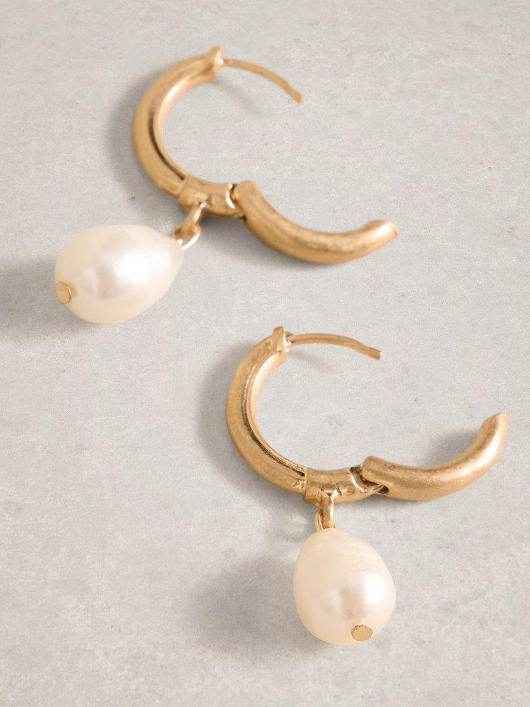 Pearl Pendant Drop Earring in GLD TN MET - FLAT DETAIL