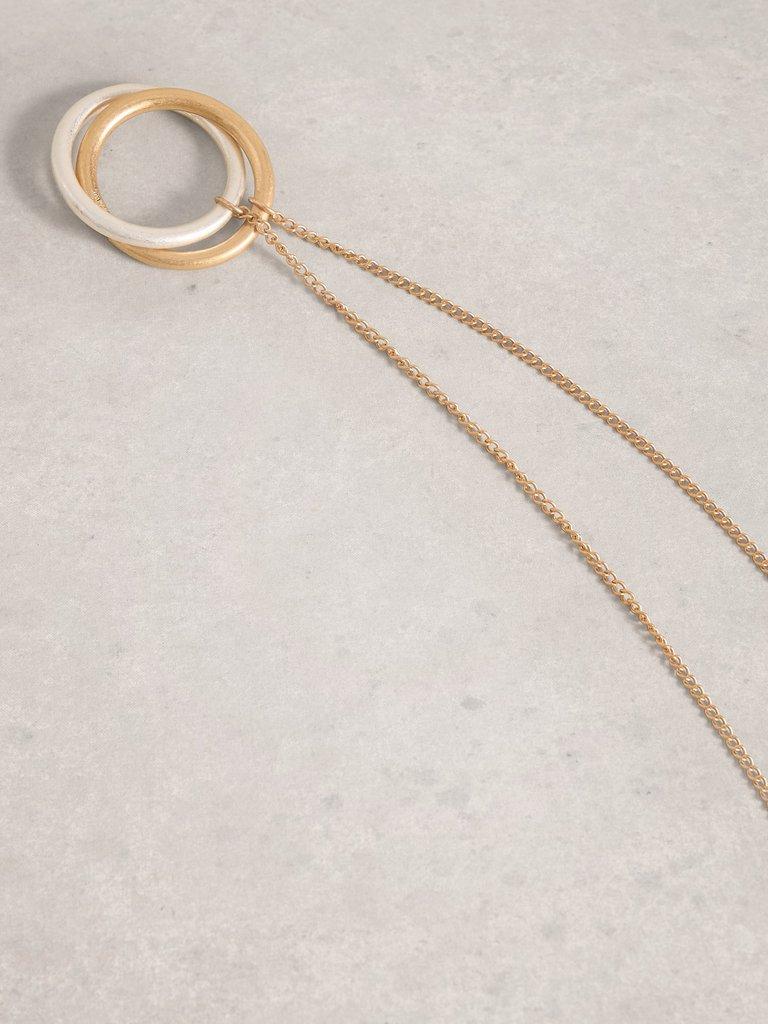 Interlocking Ring Necklace in MIXED MET - FLAT DETAIL