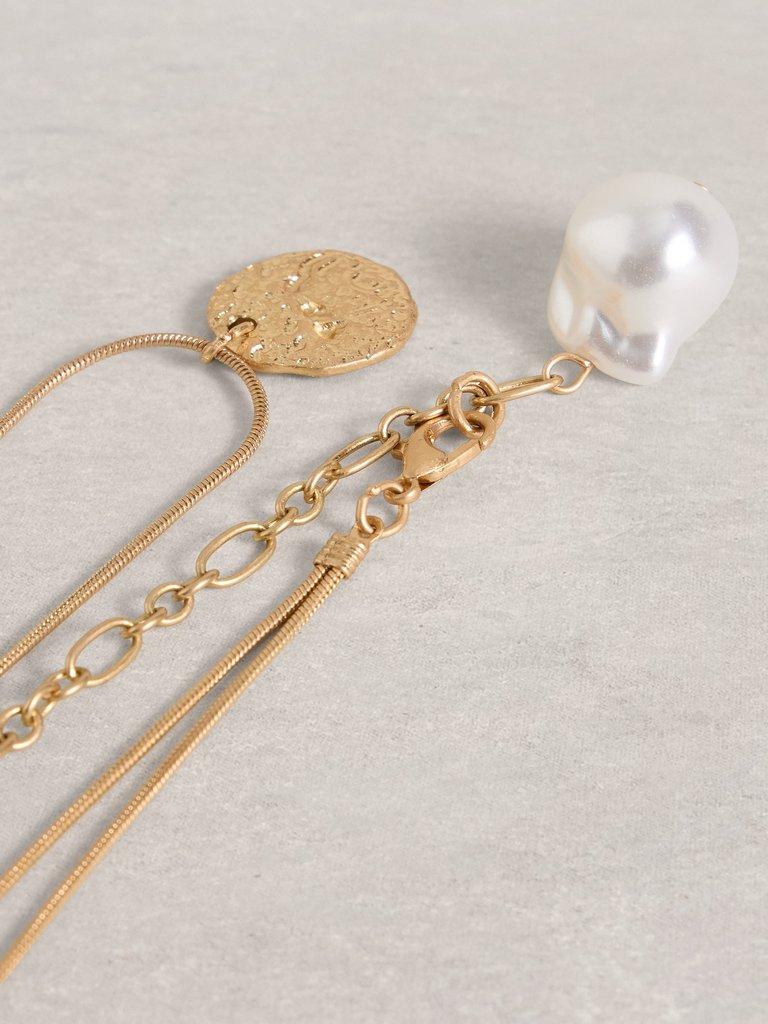 Pearl Pendant Layered Necklace in GLD TN MET - FLAT DETAIL