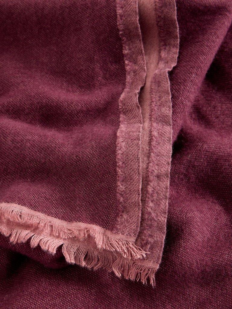 Selma Midweight Scarf in PLUM MLT - FLAT DETAIL