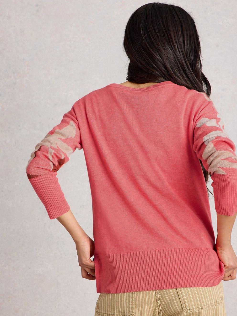 OLIVE LONG SLEEVE CREW NECK JUMPER in CORAL MLT - MODEL BACK