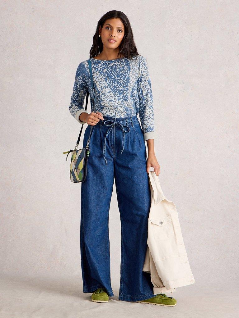 OLIVE PRINT JUMPER in BLUE PR - MODEL FRONT