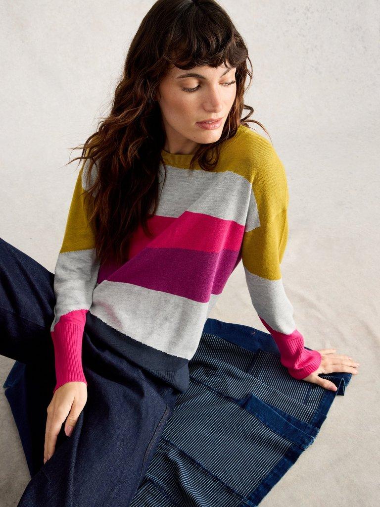 OLIVE COLOURBLOCK JUMPER in PLUM MLT - LIFESTYLE