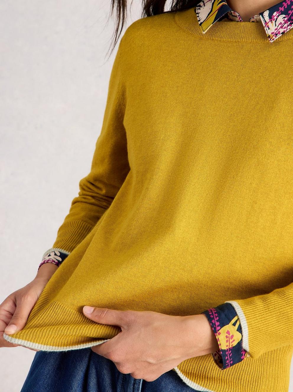 KATIE CREW NECK JUMPER in MID CHART - MODEL DETAIL