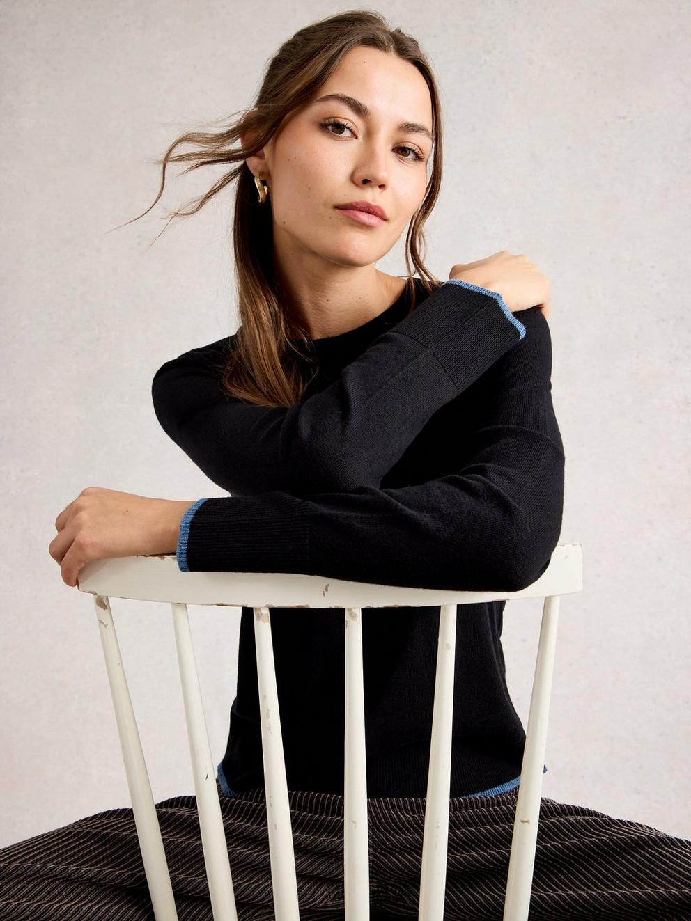 KATIE CREW NECK JUMPER in PURE BLK - LIFESTYLE