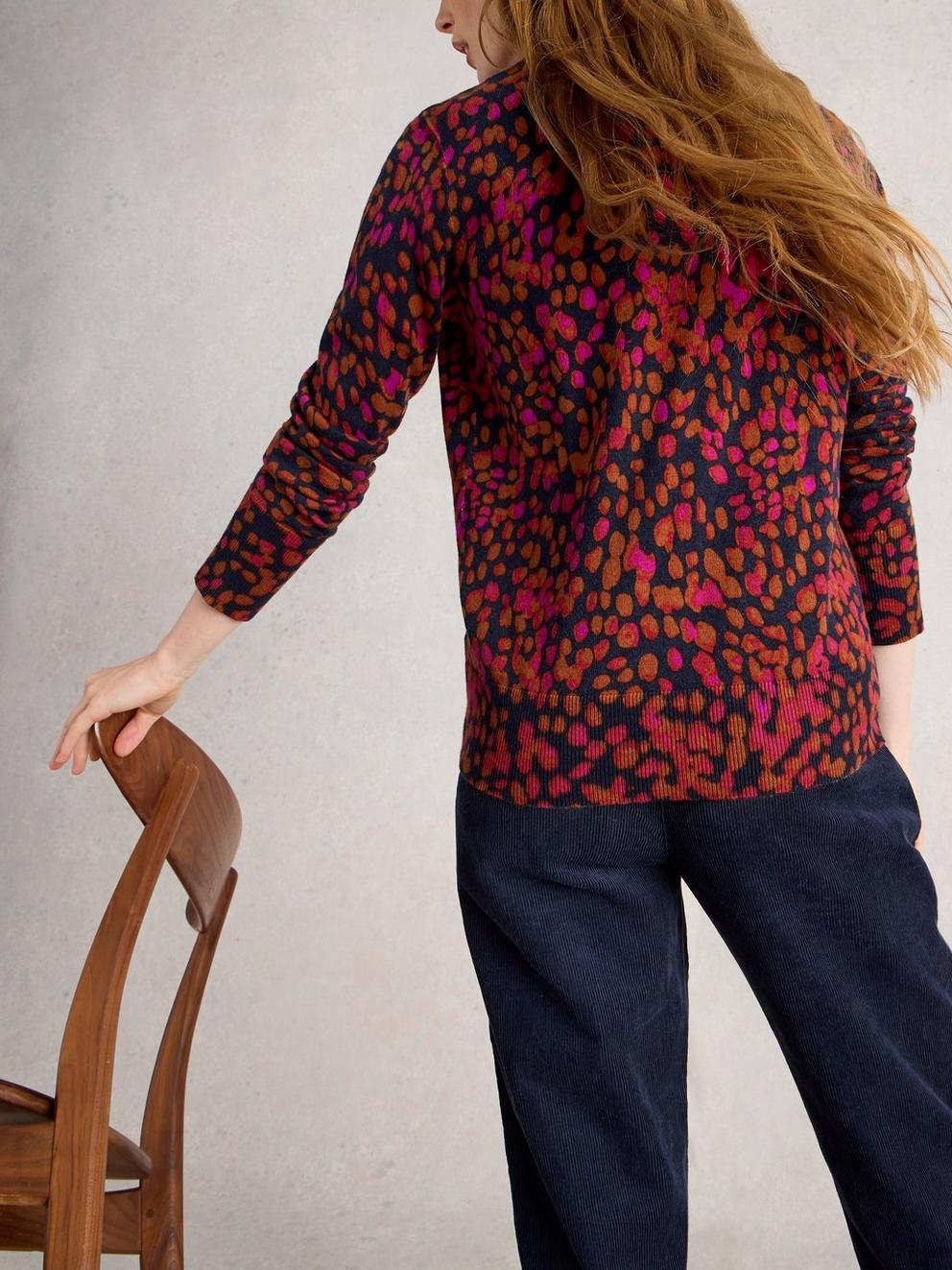 KATIE PRINT JUMPER in NAVY PR - MODEL BACK