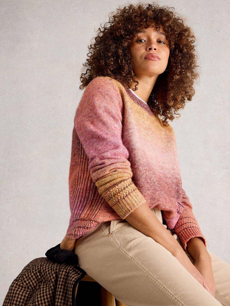 LILBET LONG SLEEVE JUMPER in BROWN MLT - MODEL DETAIL