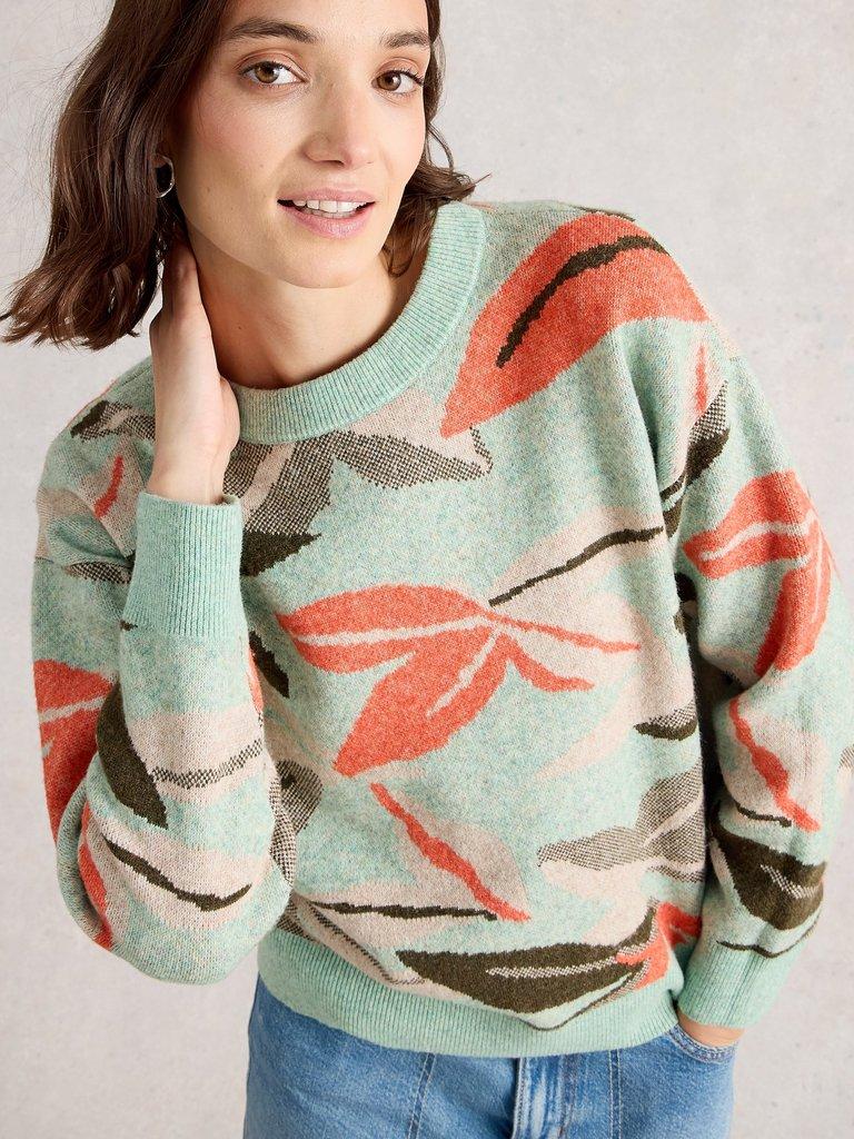 PETAL JUMPER in GREEN MLT - MODEL DETAIL