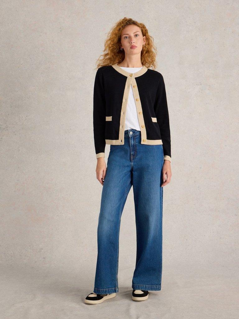 CHARLOTTE LONG SLEEVE CARDI in BLK MLT - MODEL FRONT