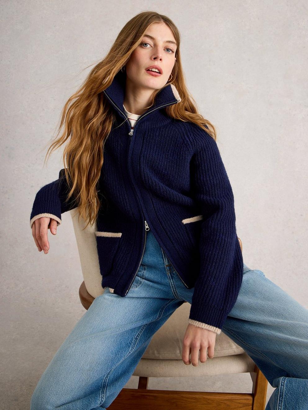 BETTY BOMBER in FR NAVY - LIFESTYLE