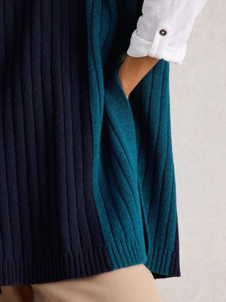 Ava Knitted Poncho in NAVY MULTI - MODEL DETAIL