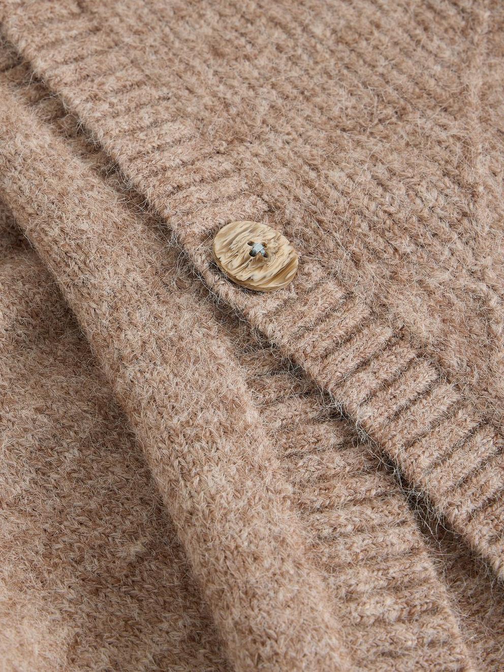 Diamond Stitch Poncho in LGT NAT - FLAT DETAIL
