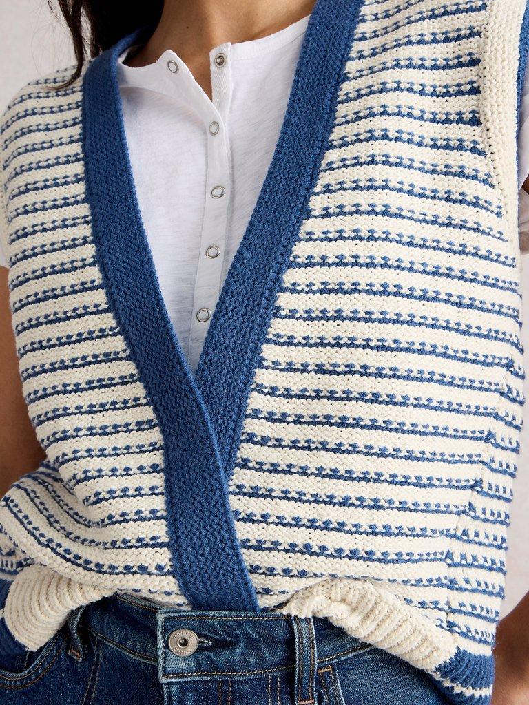 KYLIE WAISTCOAT in BLUE MLT - LIFESTYLE