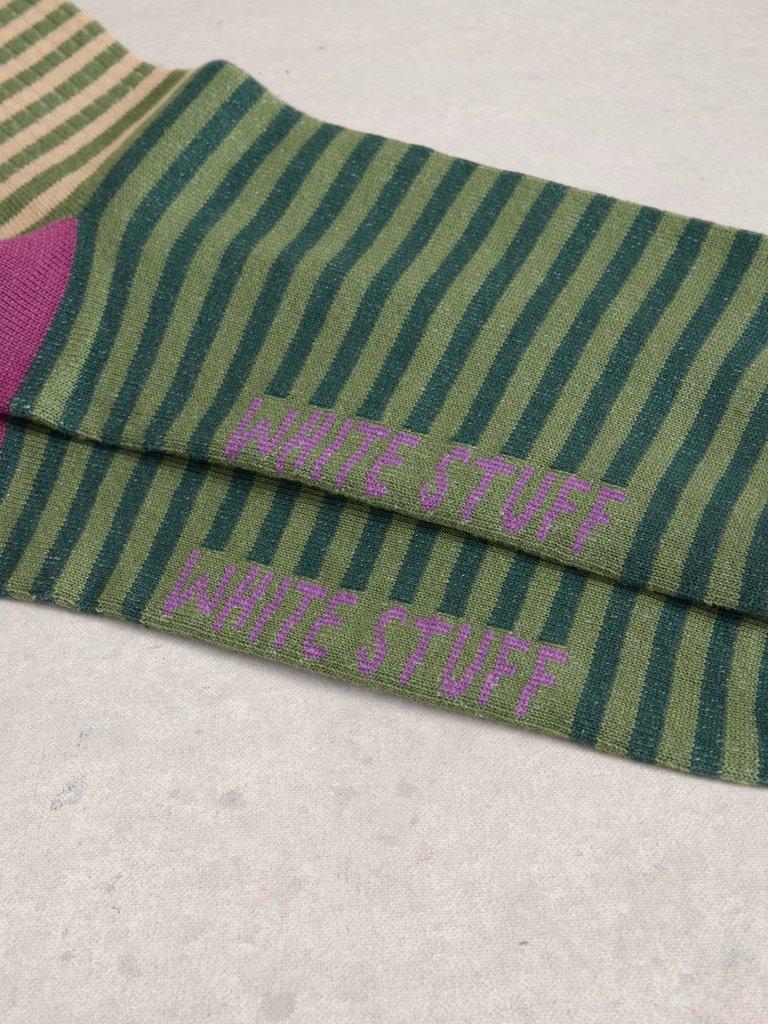 Rib Stripe Ankle Sock in GREEN MLT - FLAT DETAIL