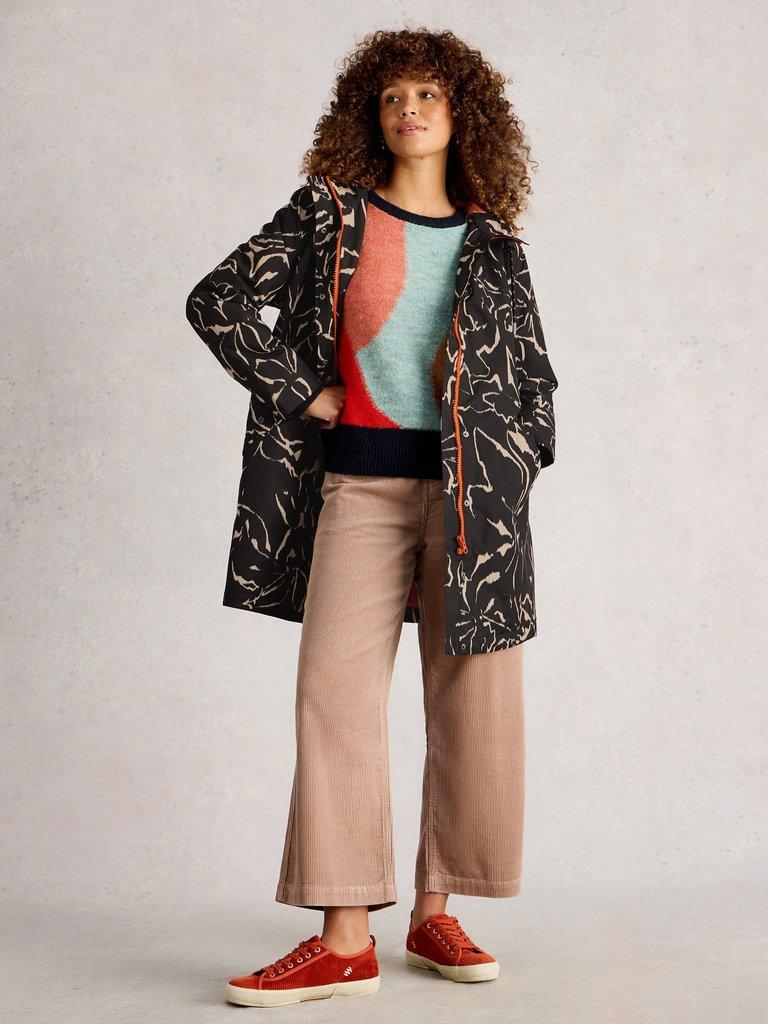 Willow Waterproof Coat in BLK PR - MODEL FRONT