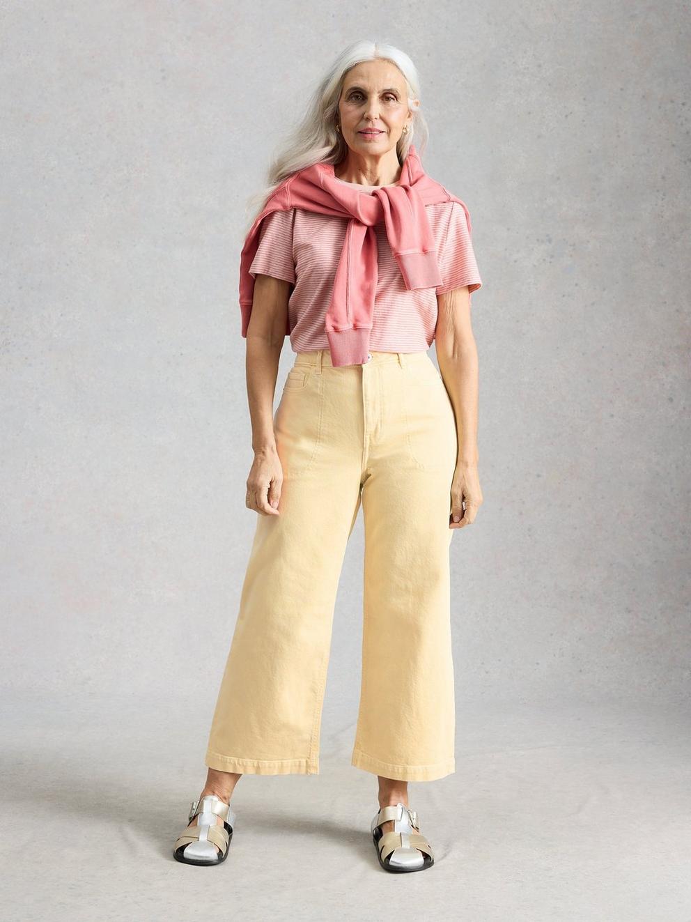 Crop Tia Wide Leg Jean in LGT YELLOW - MODEL FRONT