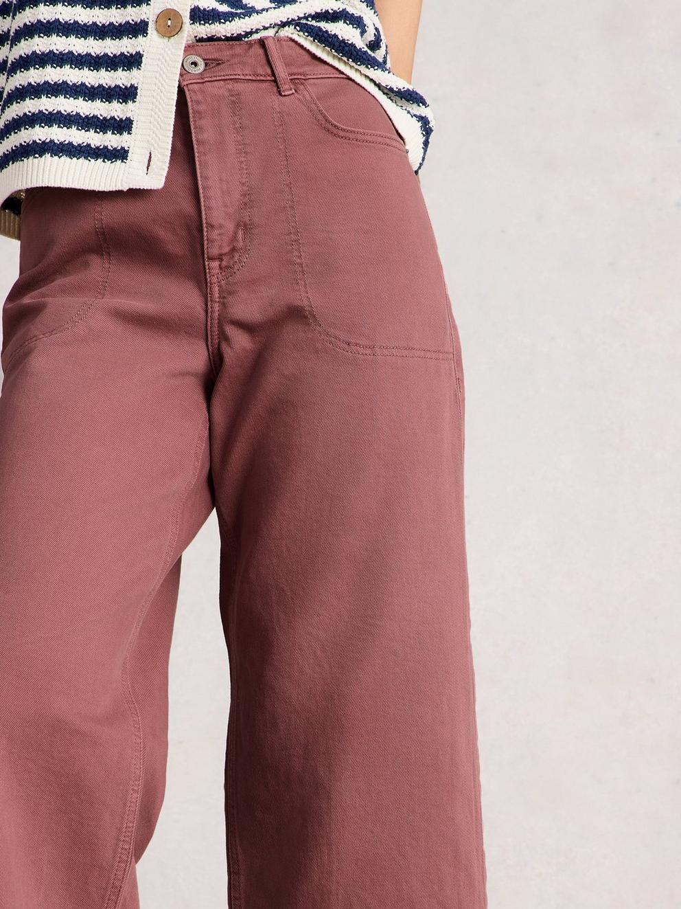 Crop Tia Wide Leg Jean in MID PINK - MODEL DETAIL