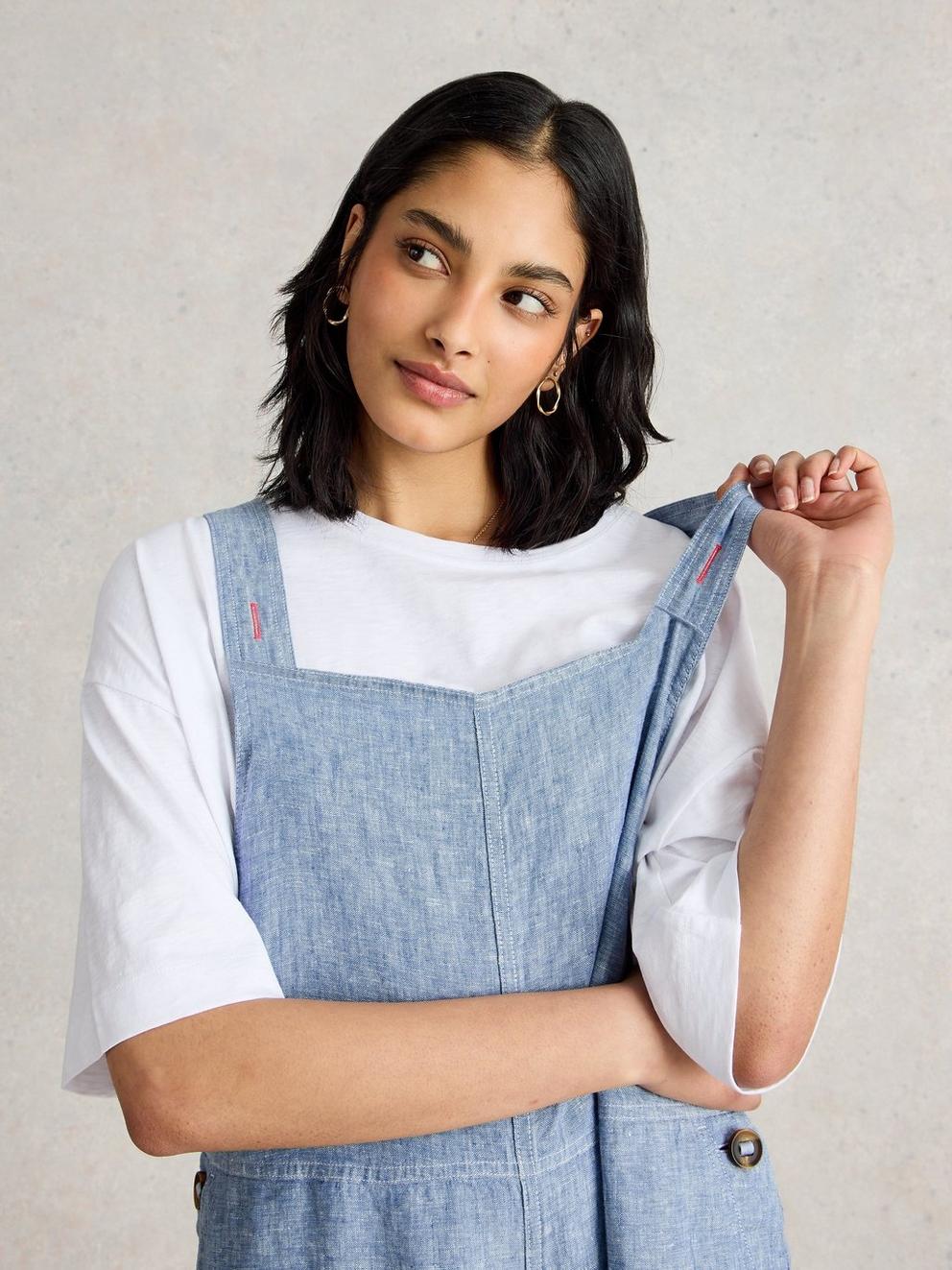Vivian Linen Dungaree in CHAMB BLUE - MODEL DETAIL