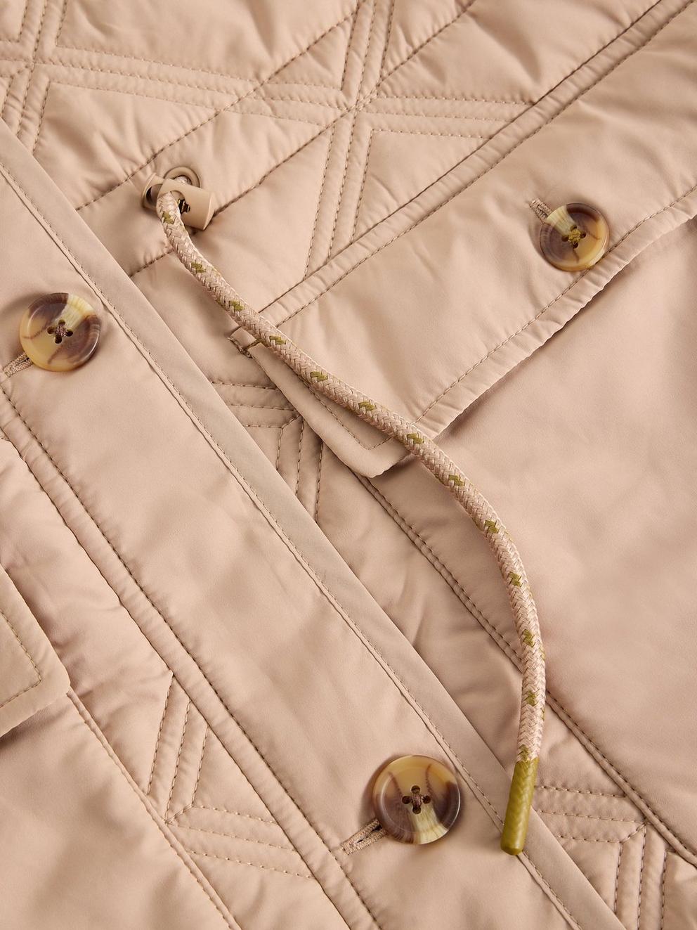 Edie Quilted Coat in LGT NAT - FLAT DETAIL